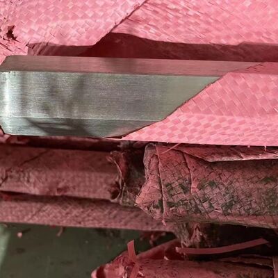 Квадратная стойка из нержавеющей стали SS 316L DIN 1.4404 10*10*4000 мм