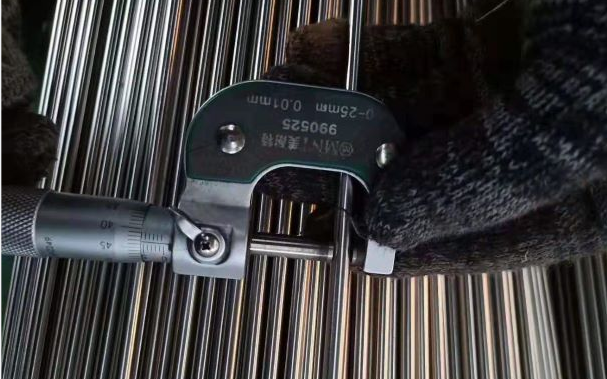 34CrNiMo6 Стерженный Сплав Стального Круглого Стержня Нормализованный Гнойный DIN 1.6582 OD 25mm 7